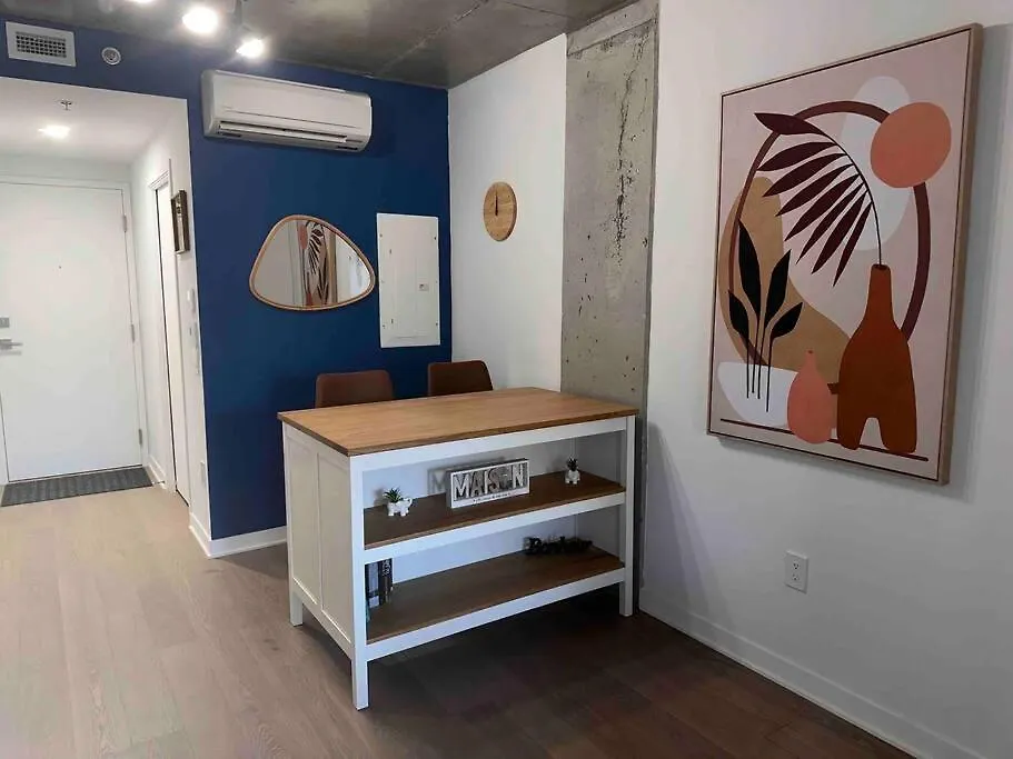Apartment Bel Appartement Au Centre-Ville Montreal